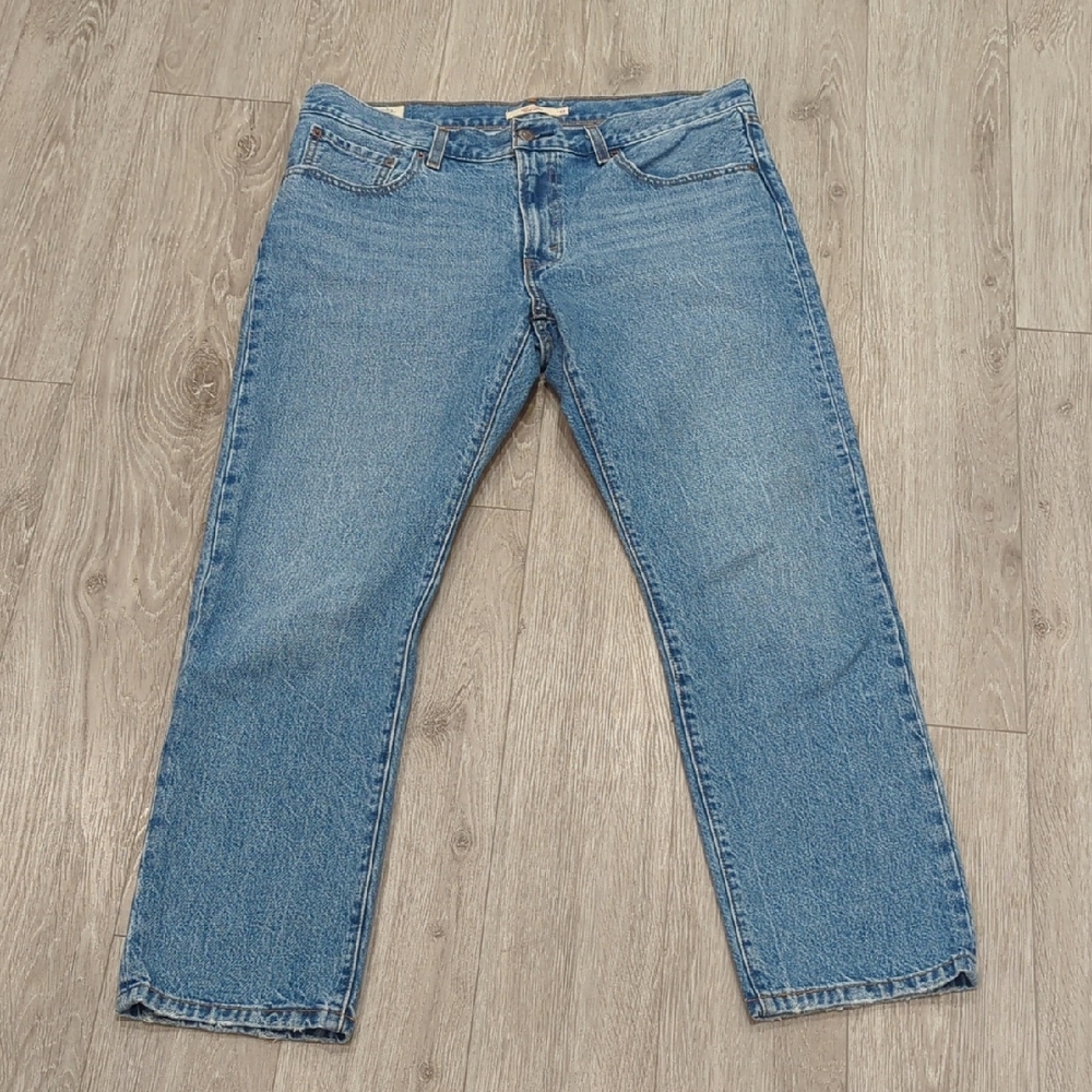 Levi's Blue Straight Leg Women's Jeans
